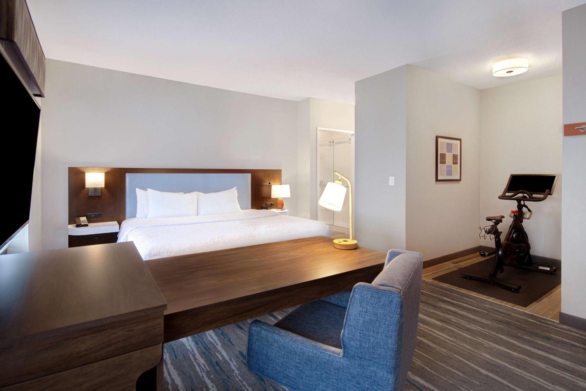 Hotel Hampton & Dayton-vandalia 3*